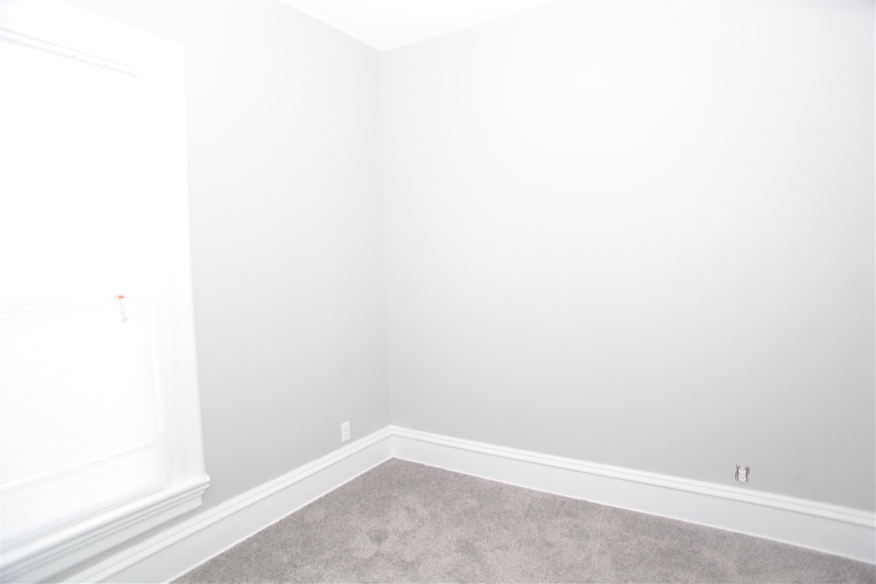 1155 12th Avenue Moline, IL 61265 - Photo 8 of 24