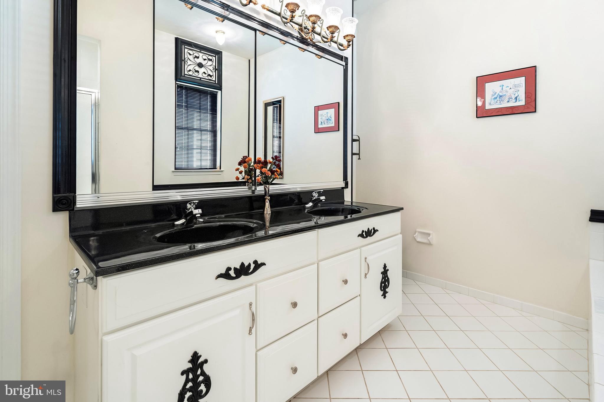 74 Einstein Way Cranbury, NJ 08512 - Photo 16 of 37