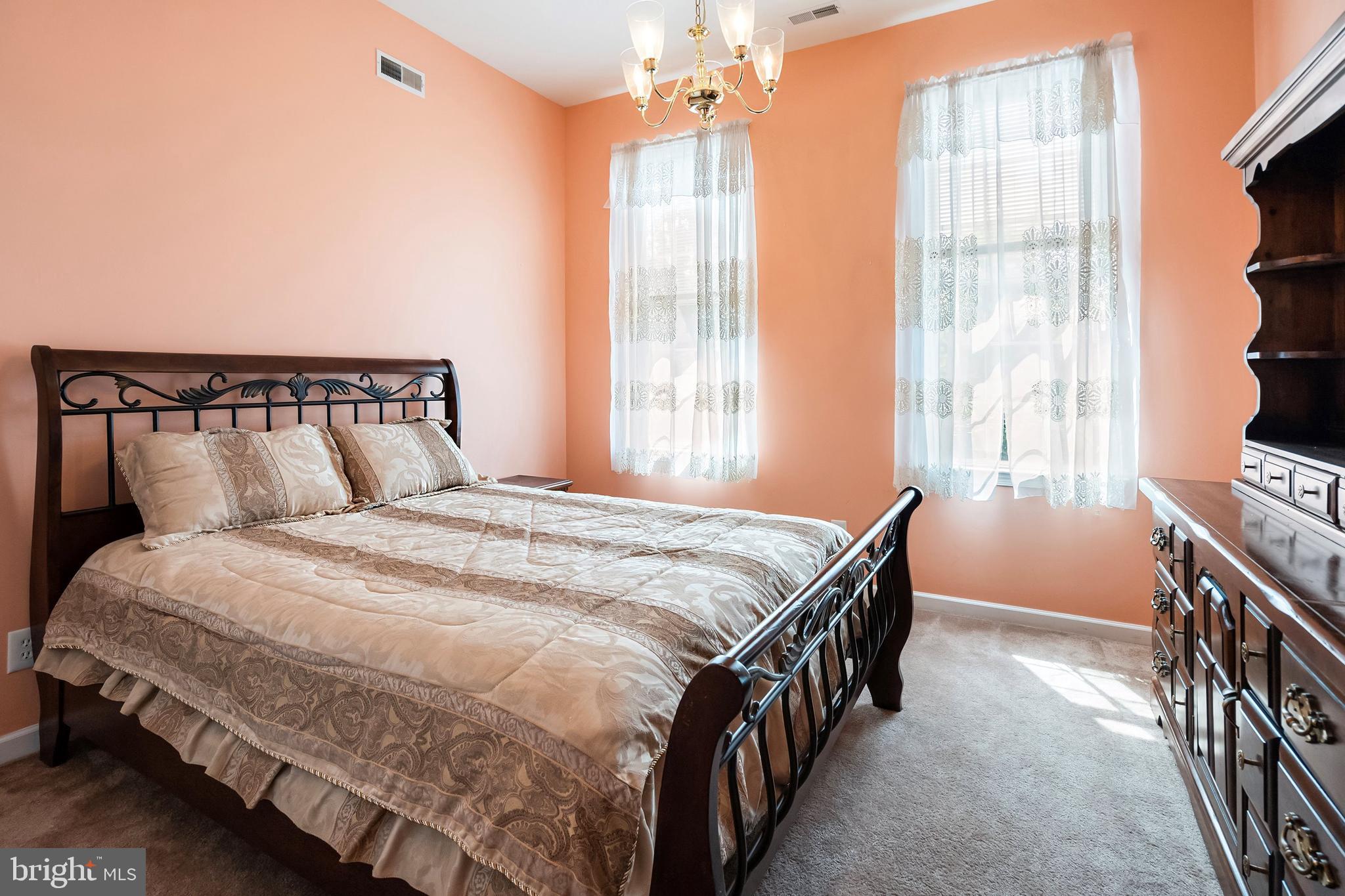 74 Einstein Way Cranbury, NJ 08512 - Photo 18 of 37