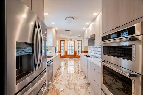 $435,000 | 641 Petit Berdot Drive, Kenner, LA 70065