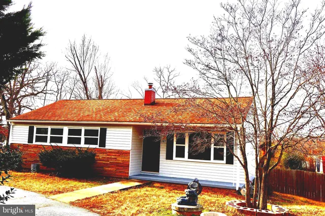 $2,400 | 147 Deacon Road, Fredericksburg, VA 22405