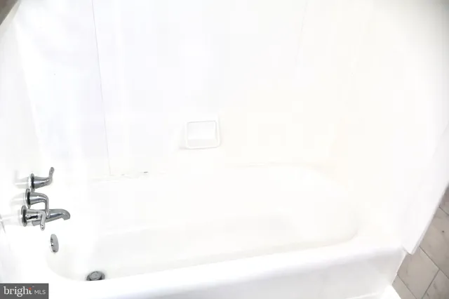 $2,400 | 147 Deacon Road, Fredericksburg, VA 22405