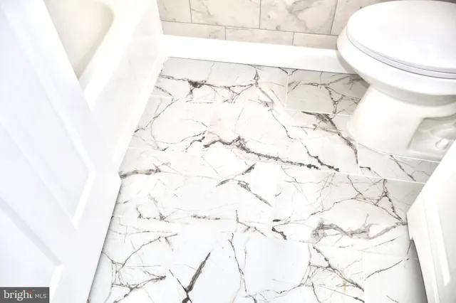 $2,400 | 147 Deacon Road, Fredericksburg, VA 22405