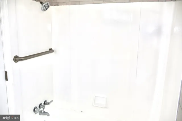 $2,400 | 147 Deacon Road, Fredericksburg, VA 22405