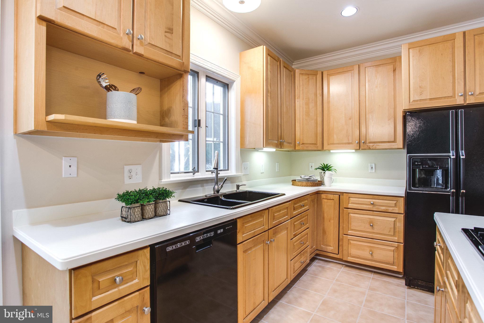 1504 Laughlin Avenue McLean, VA 22101 - Photo 12 of 43 Ample Counter Space
