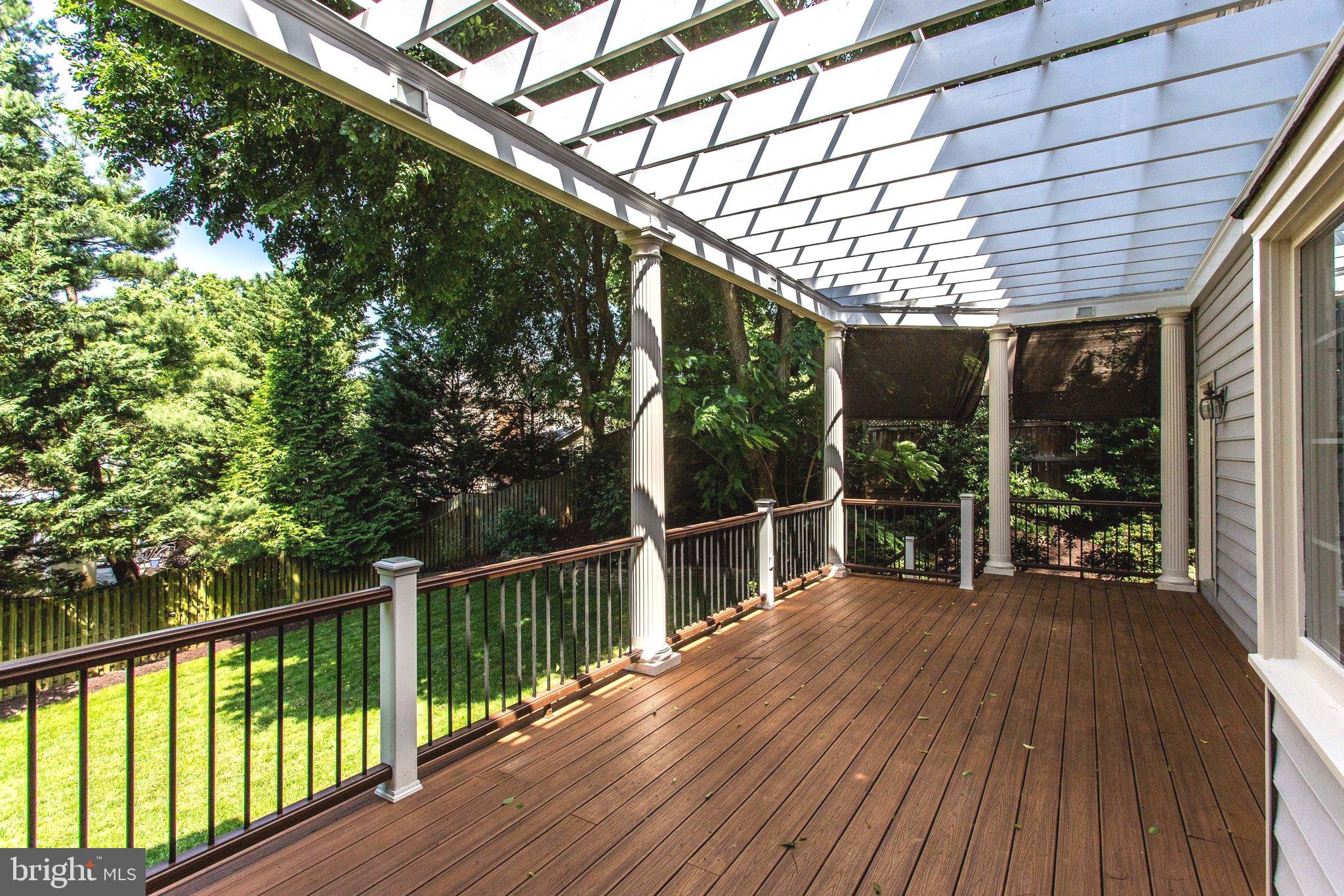 1504 Laughlin Avenue McLean, VA 22101 - Photo 17 of 43 Back deck