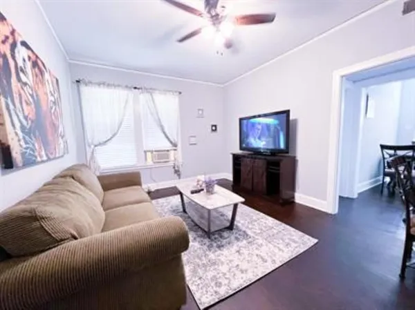 $775 | 128 Stonewall Street, Unit 8, Memphis, TN 38104