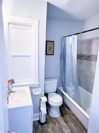 $775 | 128 Stonewall Street, Unit 8, Memphis, TN 38104