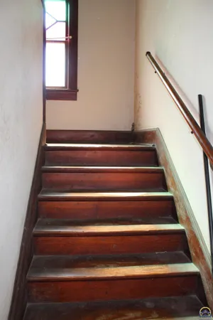 $117,000 | 424 North 5th Street, Quenemo, KS 66528