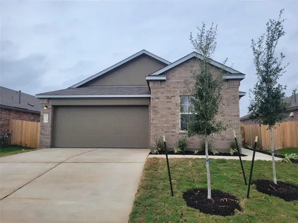 $2,195 | 623 Waterway Avenue, Hutto, TX 78634