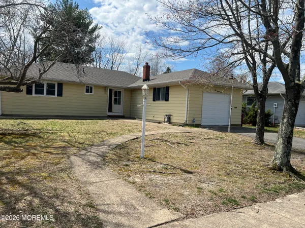 $2,350 | 121 Fort De France Avenue, Toms River, NJ 08757