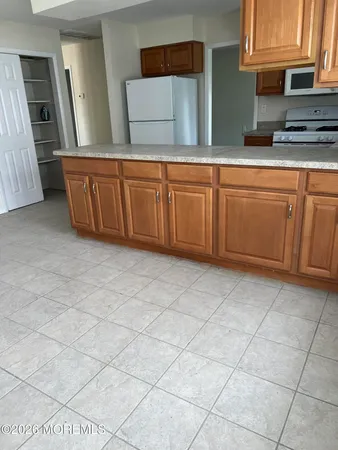 $2,350 | 121 Fort De France Avenue, Toms River, NJ 08757