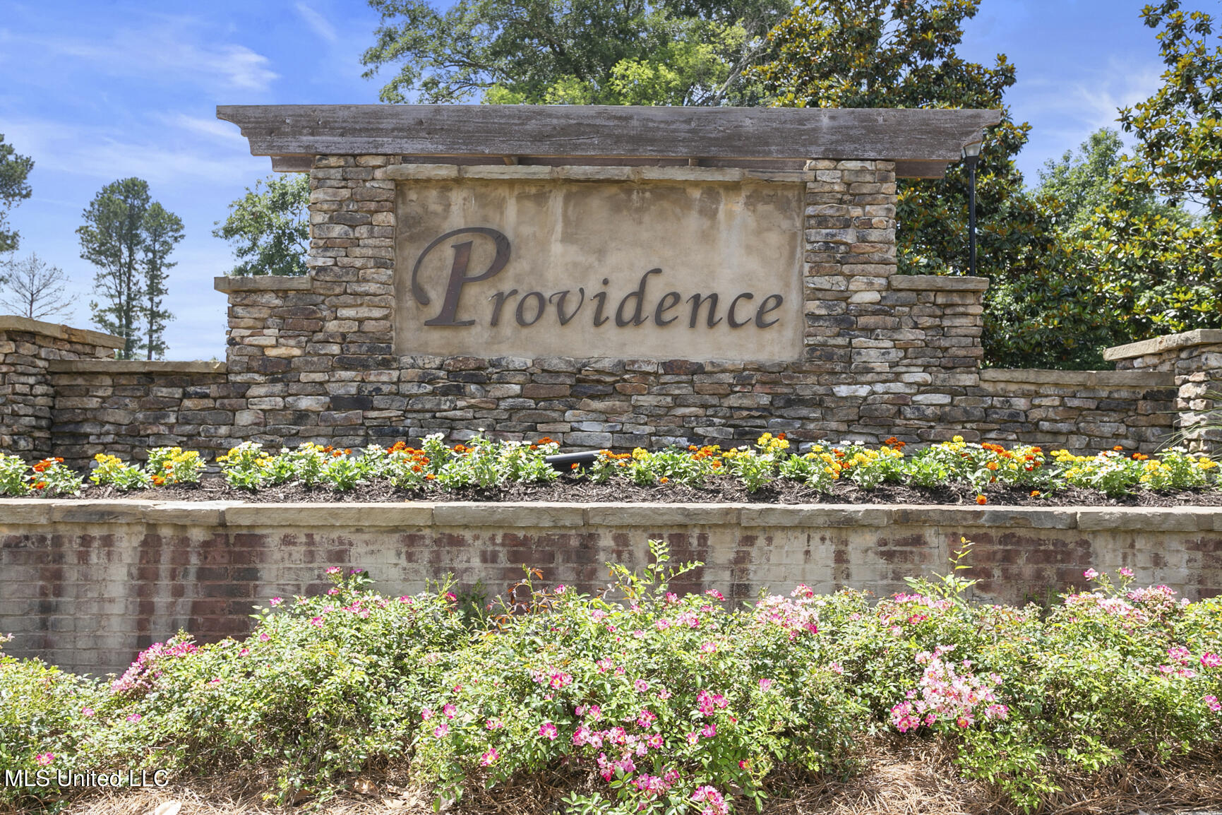 1904 East Ridge Circle Madison, MS 39110 - Photo 2 of 39 Gated Community of Providence