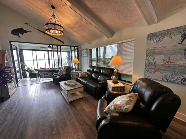 $3,750 | 6142 Southeast Landing Way, Unit 16, Stuart, FL 34997