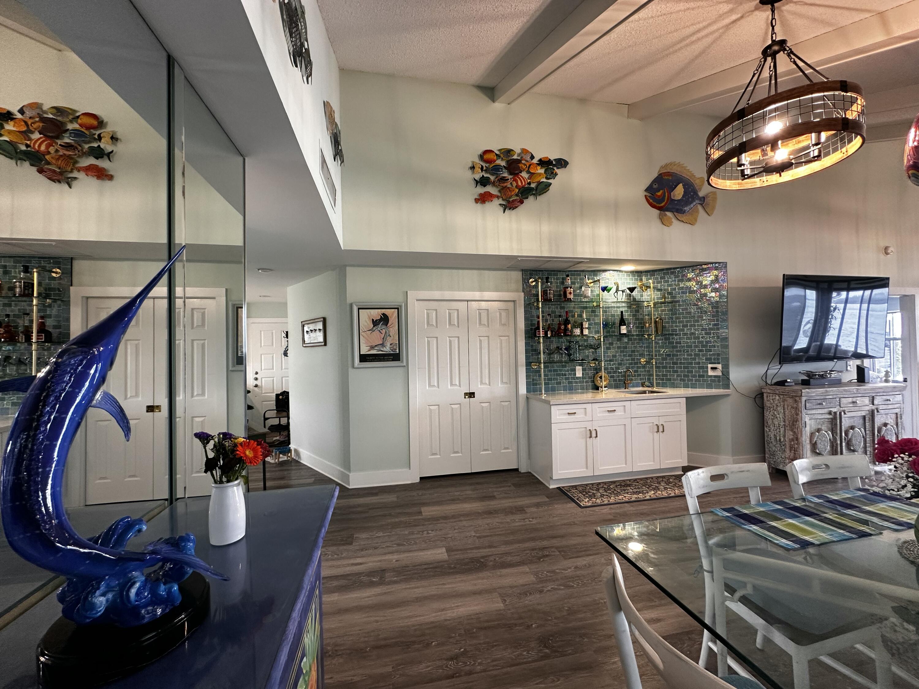 6142 Southeast Landing Way, Unit 16 Stuart, FL 34997 - Photo 36 of 73 Dinning Room