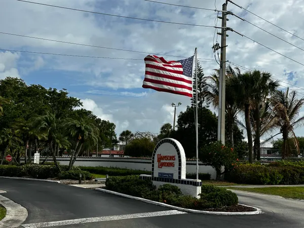 $3,750 | 6142 Southeast Landing Way, Unit 16, Stuart, FL 34997