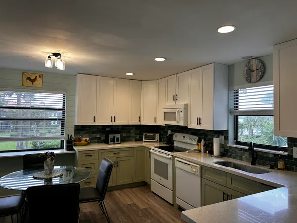 $3,750 | 6142 Southeast Landing Way, Unit 16, Stuart, FL 34997