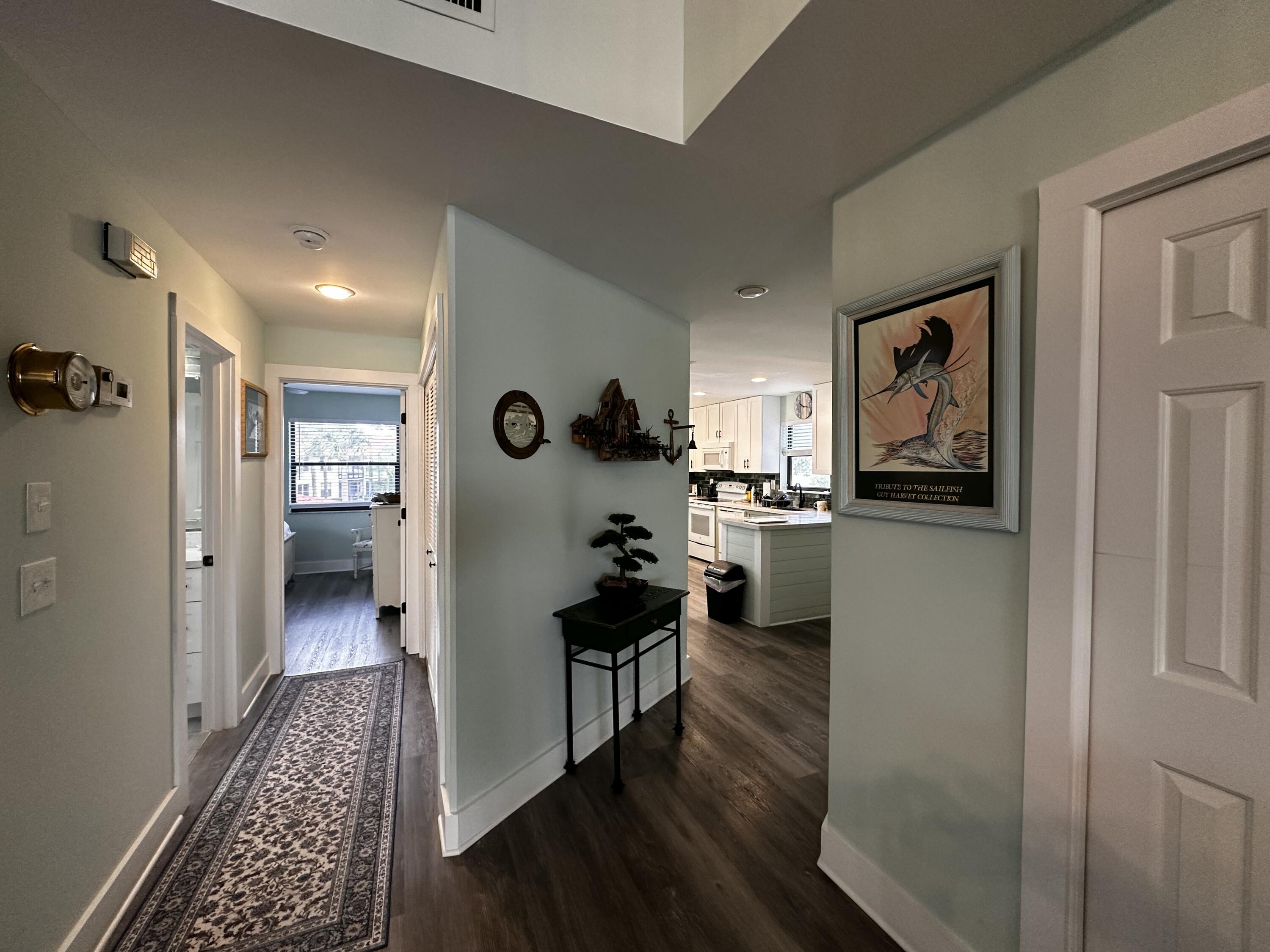 6142 Southeast Landing Way, Unit 16 Stuart, FL 34997 - Photo 63 of 73 Hallway