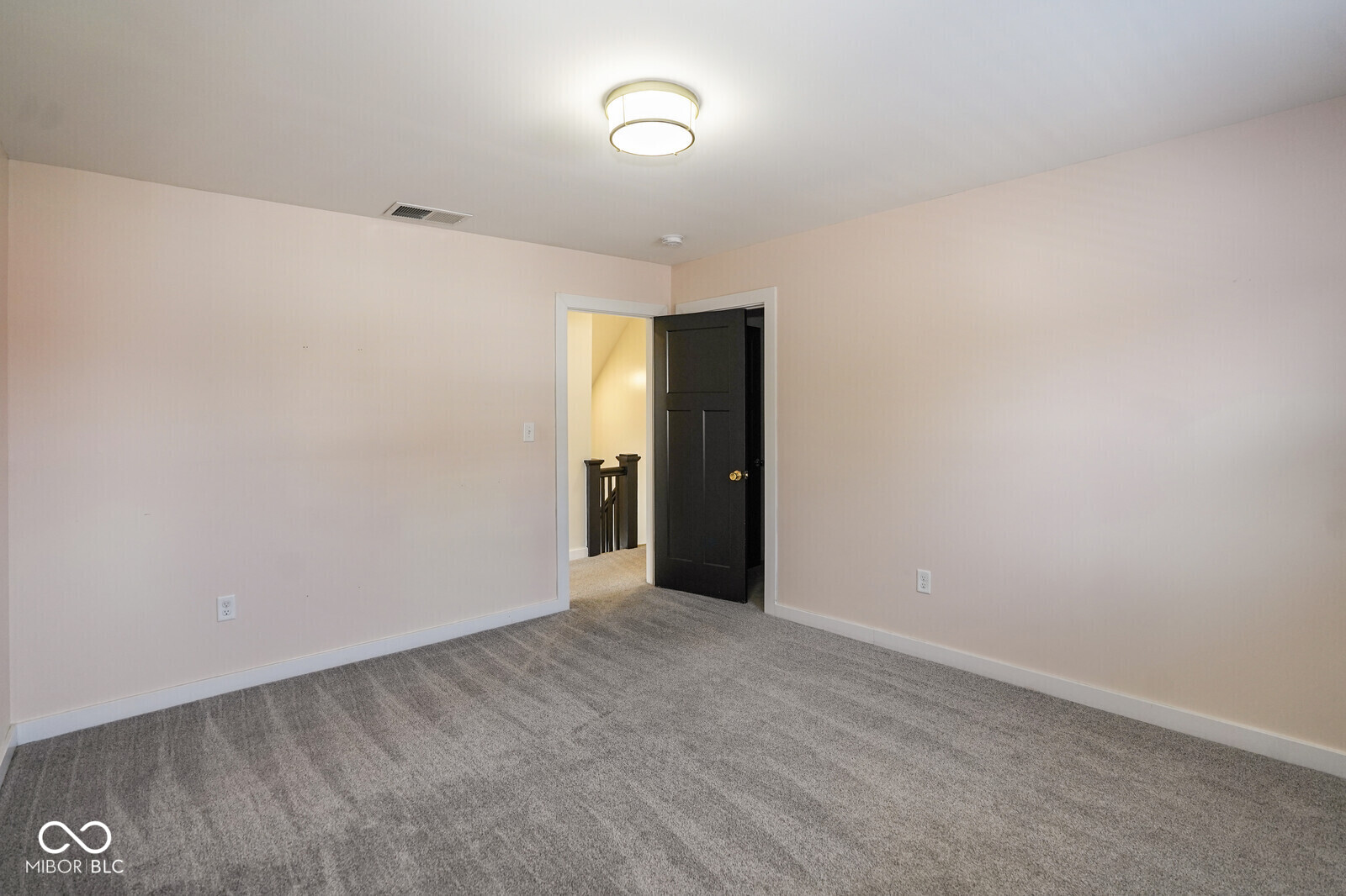 1852 Singleton Street Indianapolis, IN 46203 - Photo 37 of 59