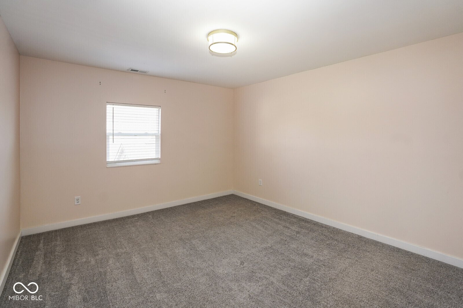 1852 Singleton Street Indianapolis, IN 46203 - Photo 38 of 59