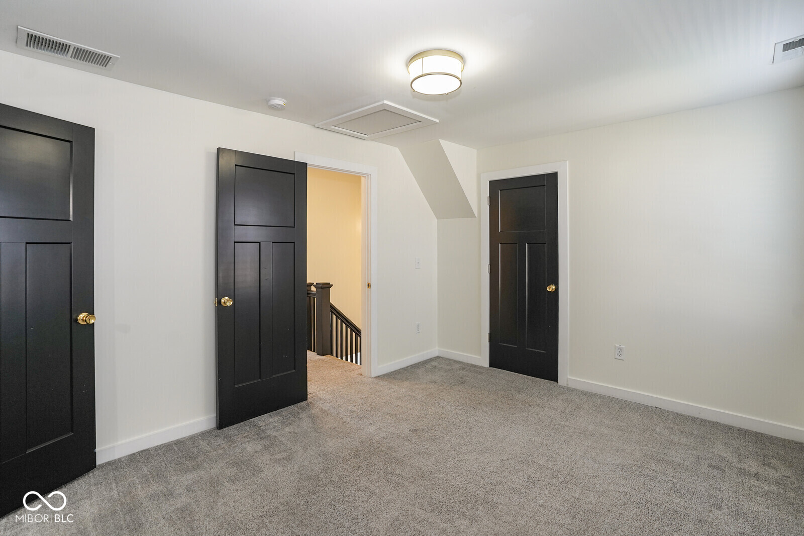 1852 Singleton Street Indianapolis, IN 46203 - Photo 41 of 59