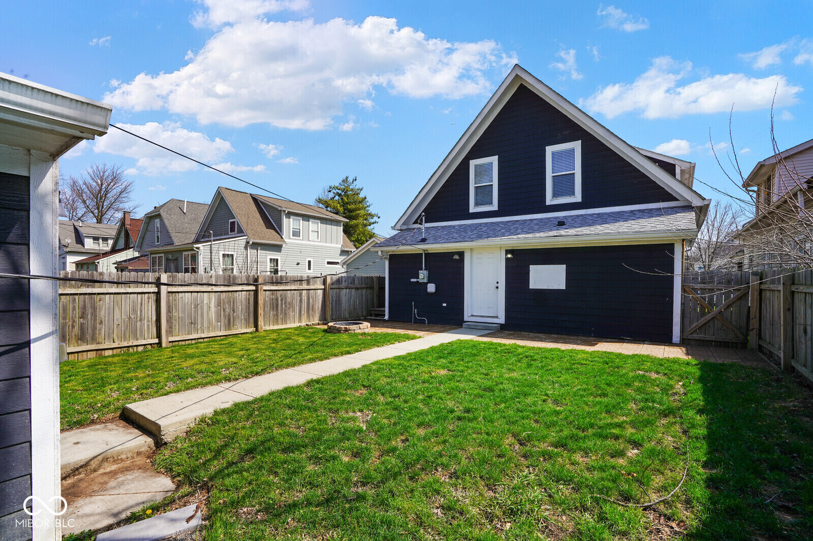 1852 Singleton Street Indianapolis, IN 46203 - Photo 48 of 59