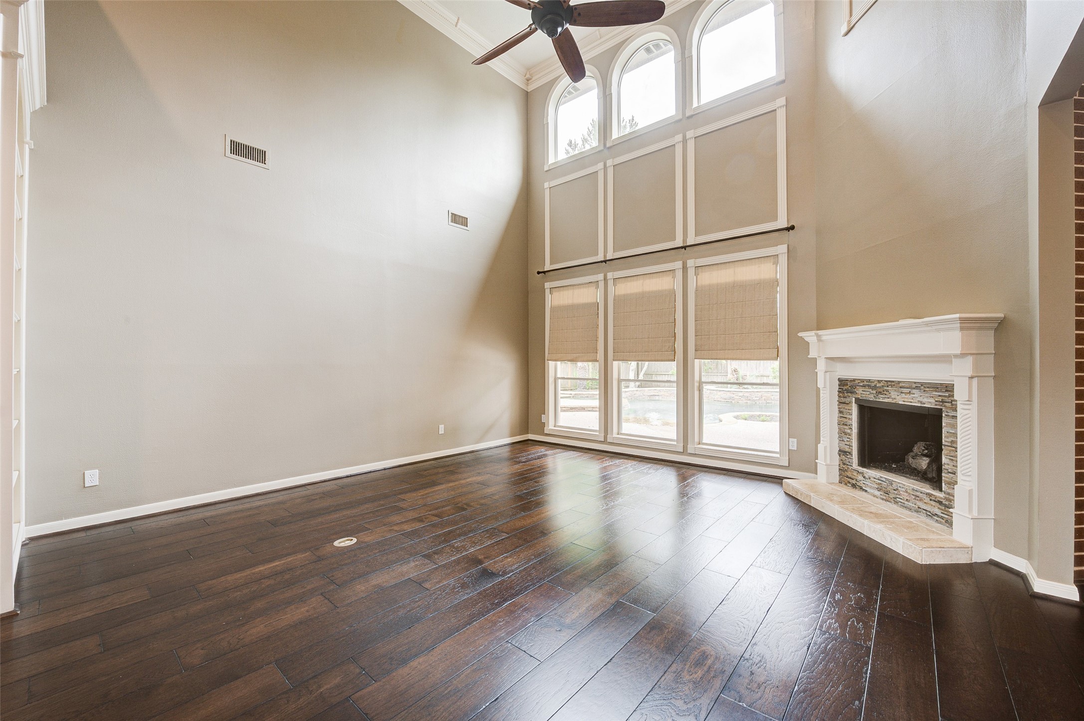 11 East Wedgemere Circle Spring, TX 77381 - Photo 14 of 49