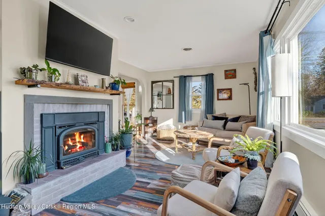 $624,900 | 15 Closs Drive, Rhinebeck, NY 12572