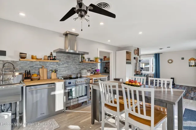 $624,900 | 15 Closs Drive, Rhinebeck, NY 12572