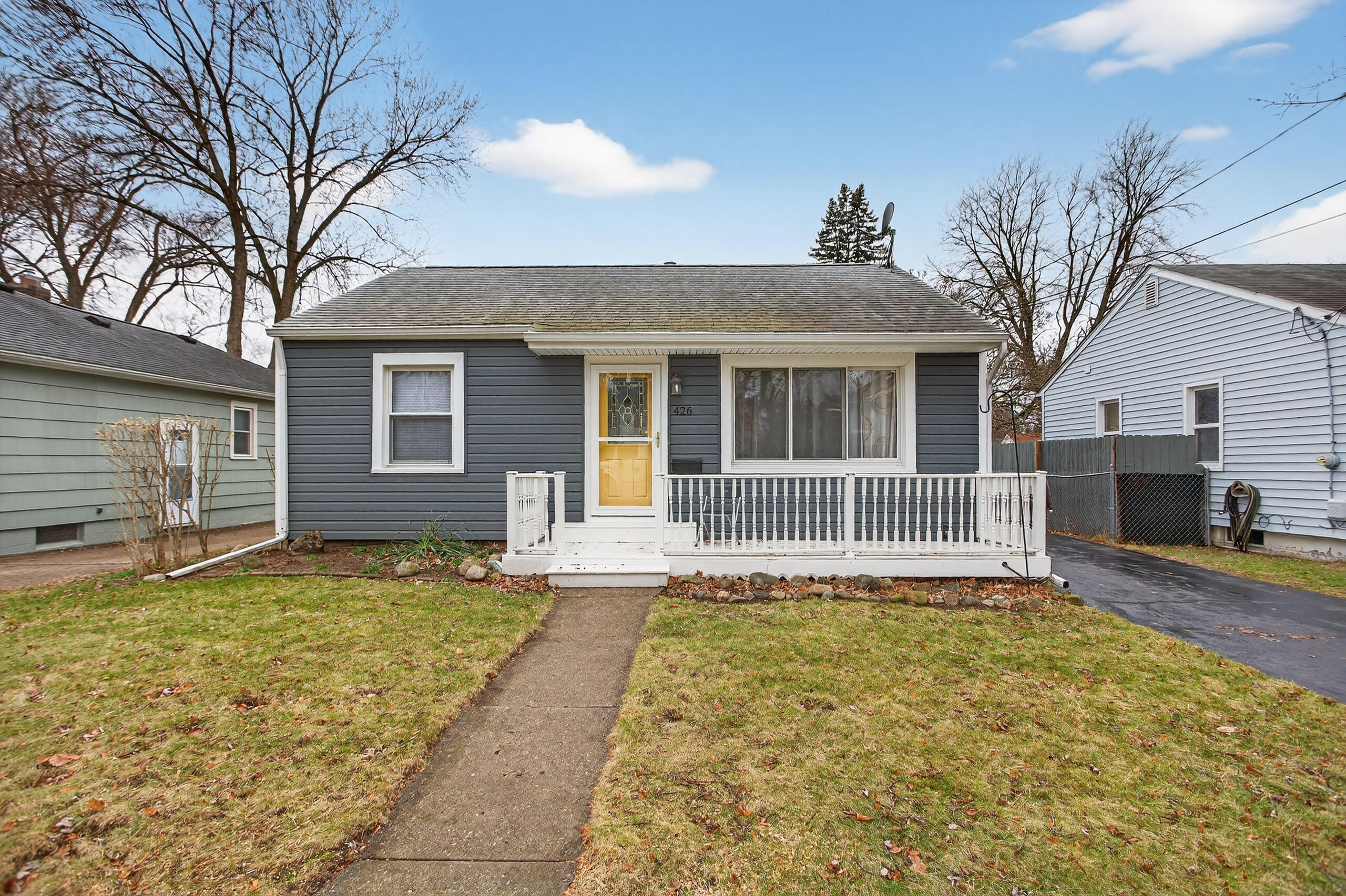 426 Orange Street Jackson, MI 49202 - Photo 1 of 30 002_0N0A8008