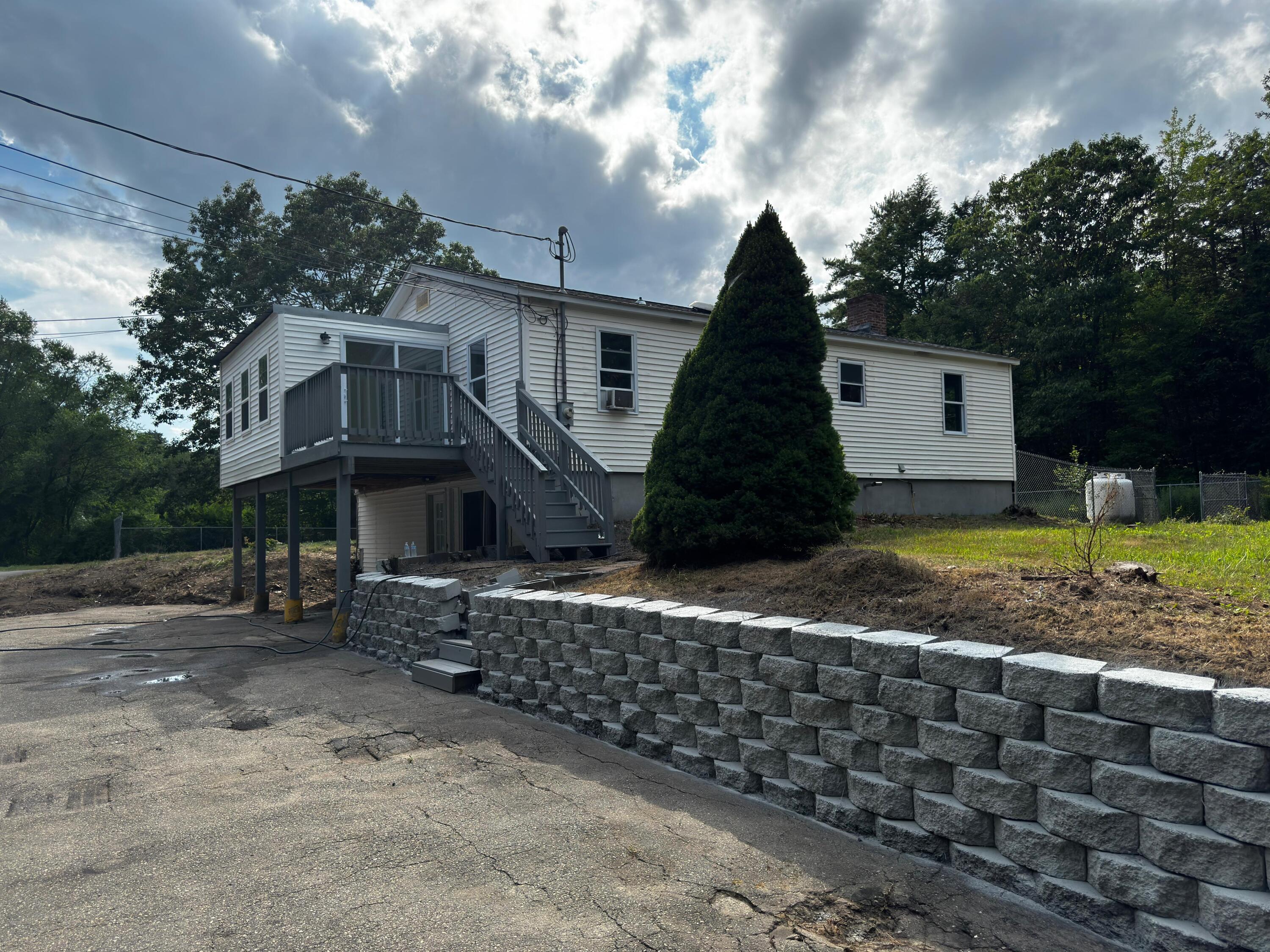 66 Log Cabin Road Arundel, ME 04046 - Photo 3 of 46 0c8377a4-2338-4f88-aa43-f1a25f6f07b5