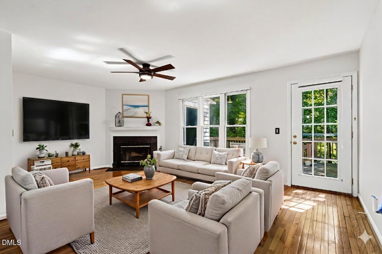 6026 Epping Forest Drive Raleigh, NC 27613 - Photo 10 of 46 Living Rm - Virtual Staging