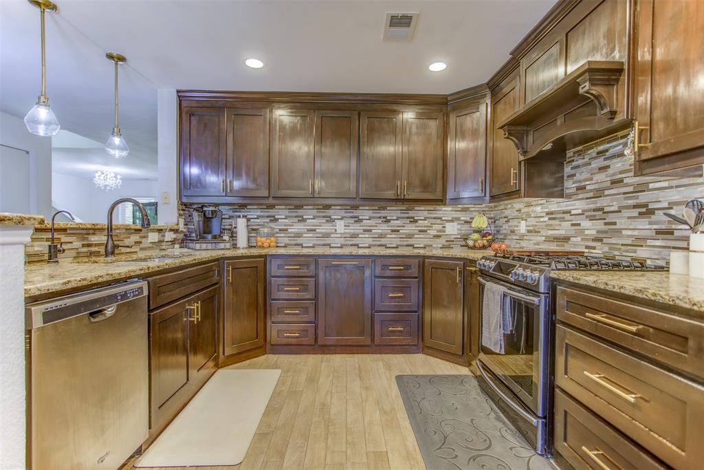 6716 Bison Trail Watauga, TX 76137 - Photo 15 of 40