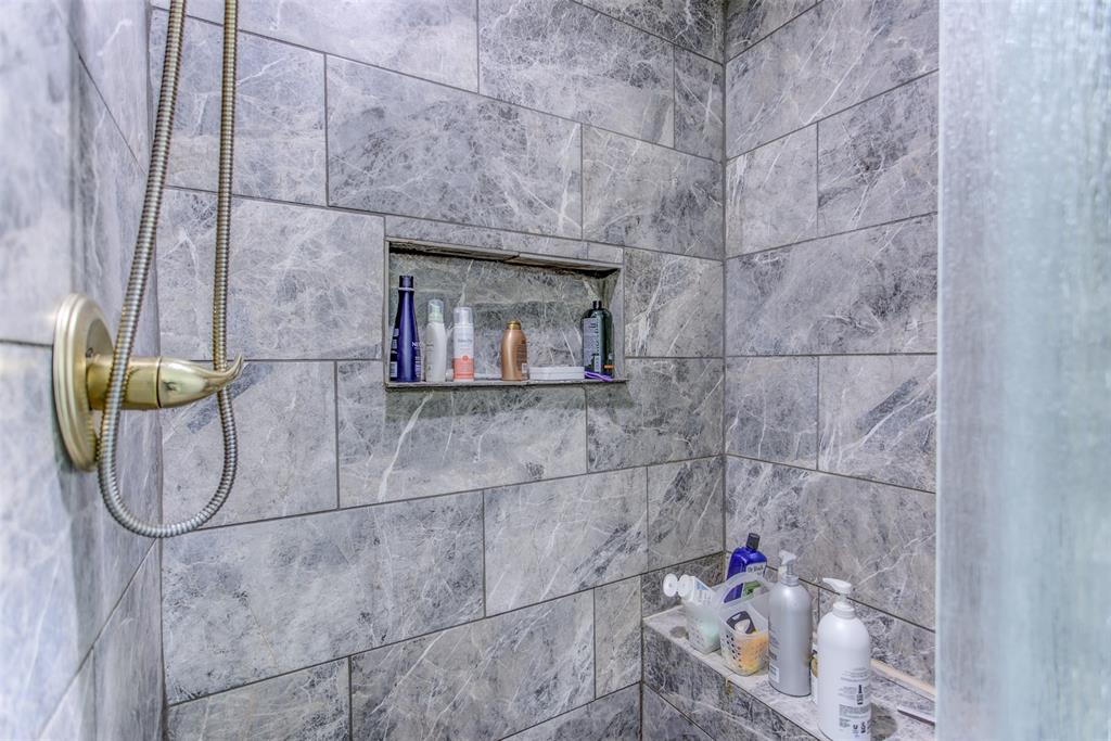 6716 Bison Trail Watauga, TX 76137 - Photo 23 of 40