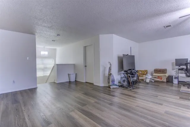 $390,000 | 6716 Bison Trail, Watauga, TX 76137