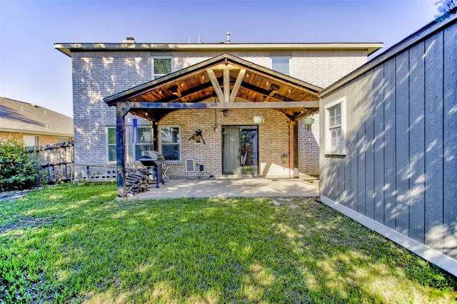 $390,000 | 6716 Bison Trail, Watauga, TX 76137