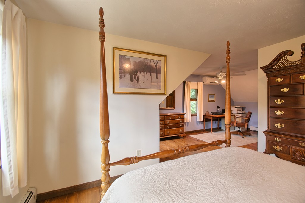 847 Chase Road Lunenburg, MA 01462 - Photo 21 of 30
