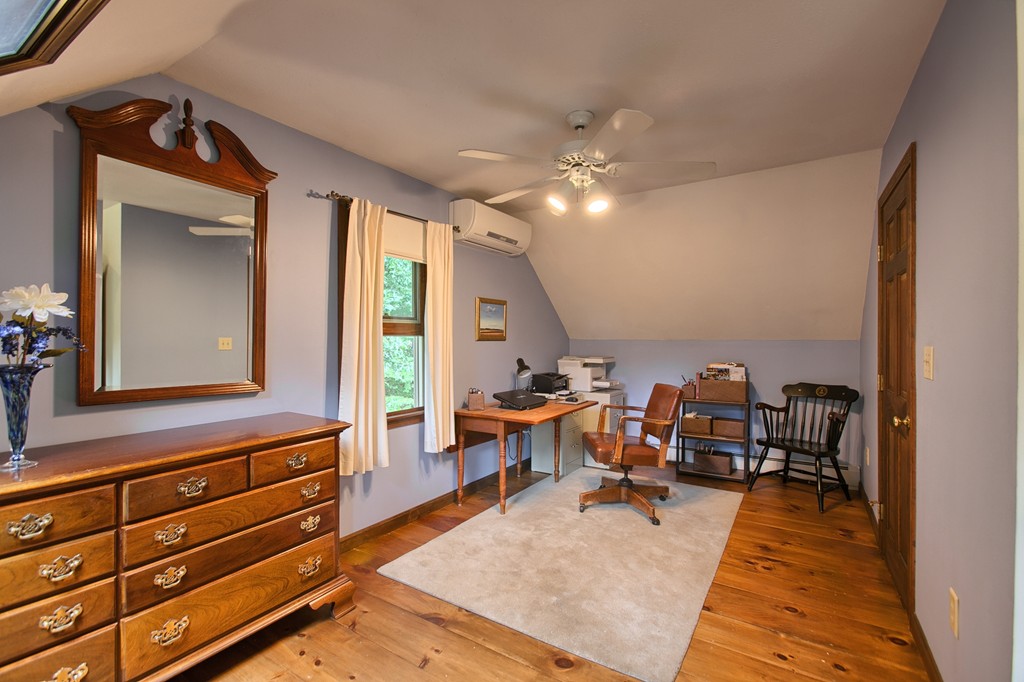 847 Chase Road Lunenburg, MA 01462 - Photo 22 of 30