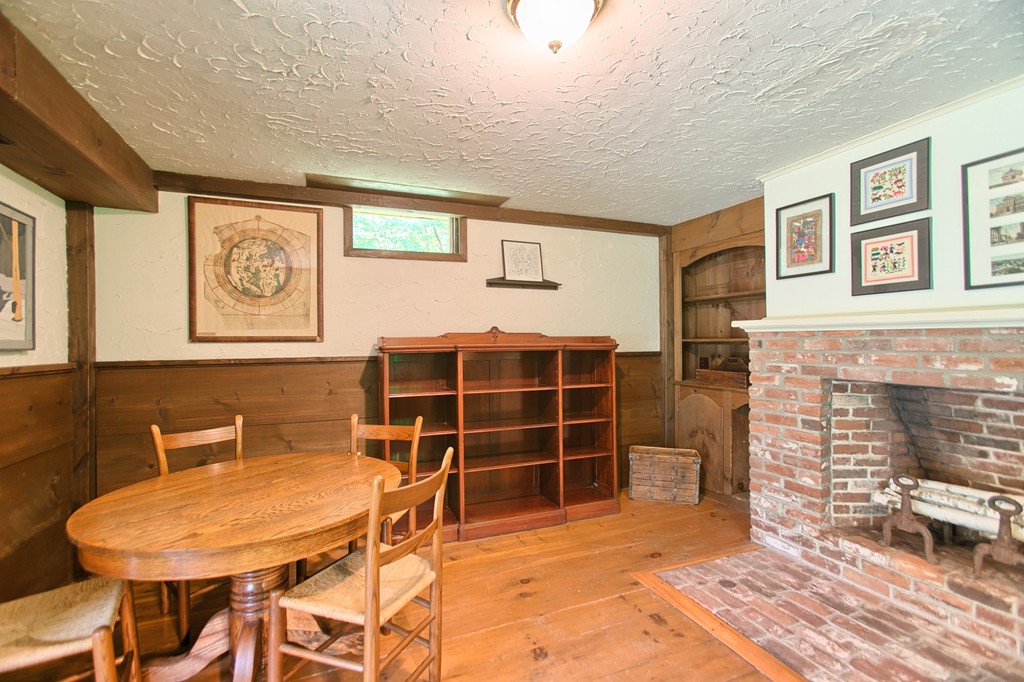 847 Chase Road Lunenburg, MA 01462 - Photo 26 of 30