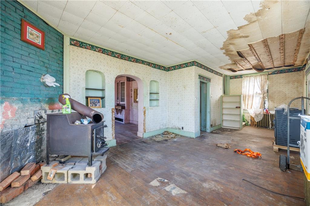 61 Lee Street Valencia, PA 16059 - Photo 12 of 20