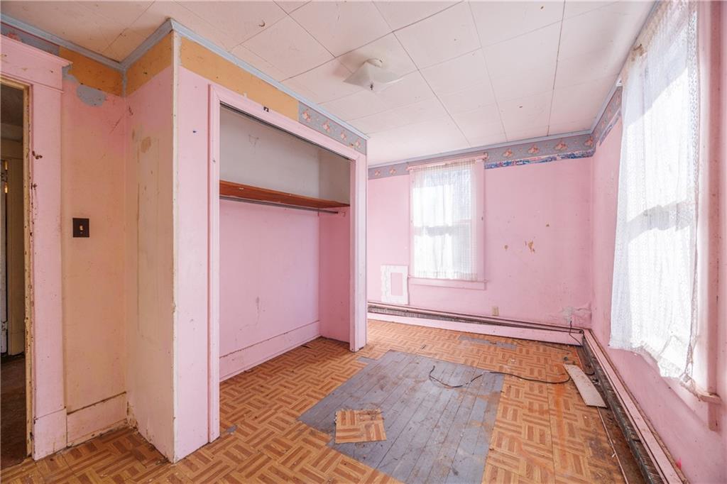 61 Lee Street Valencia, PA 16059 - Photo 15 of 20