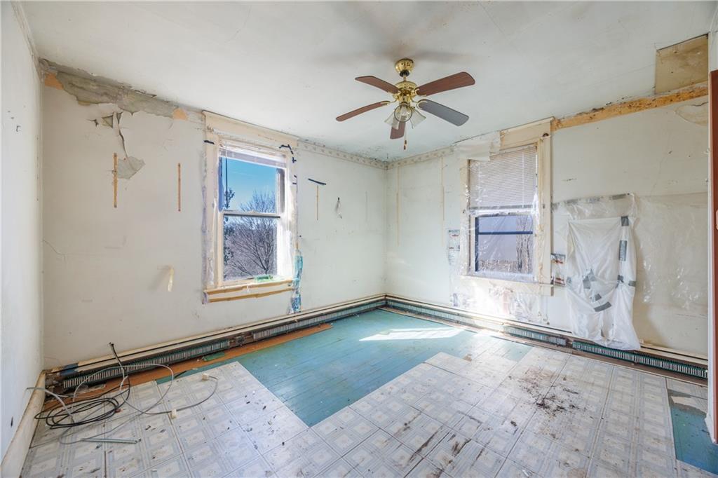 61 Lee Street Valencia, PA 16059 - Photo 16 of 20