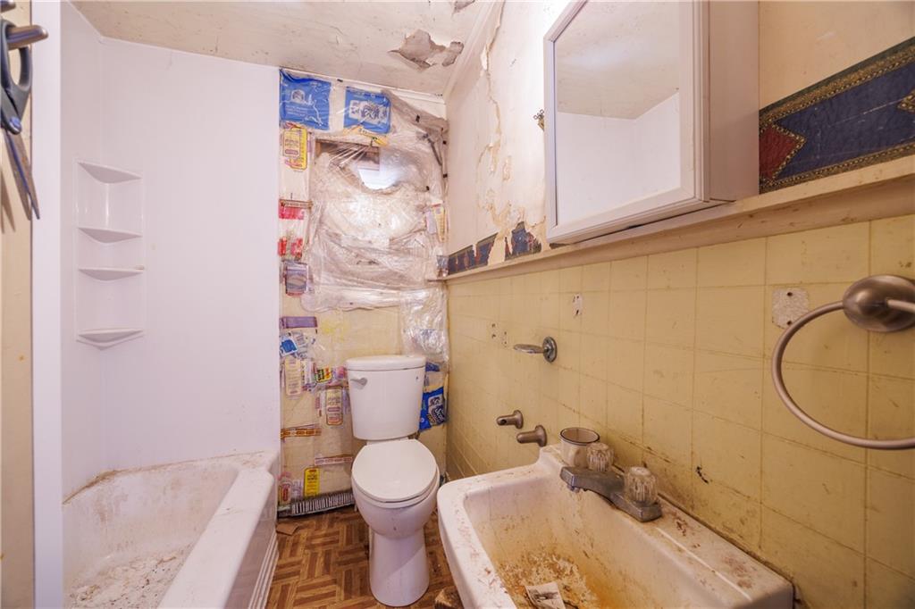 61 Lee Street Valencia, PA 16059 - Photo 18 of 20