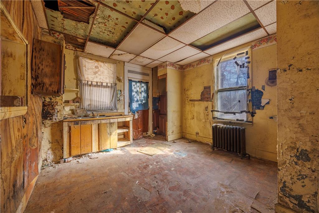 61 Lee Street Valencia, PA 16059 - Photo 8 of 20