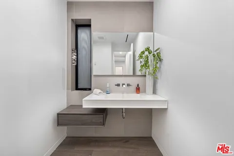 $3,895,000 | 1609 North Stanley Avenue, Los Angeles, CA 90046