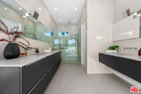 $3,895,000 | 1609 North Stanley Avenue, Los Angeles, CA 90046