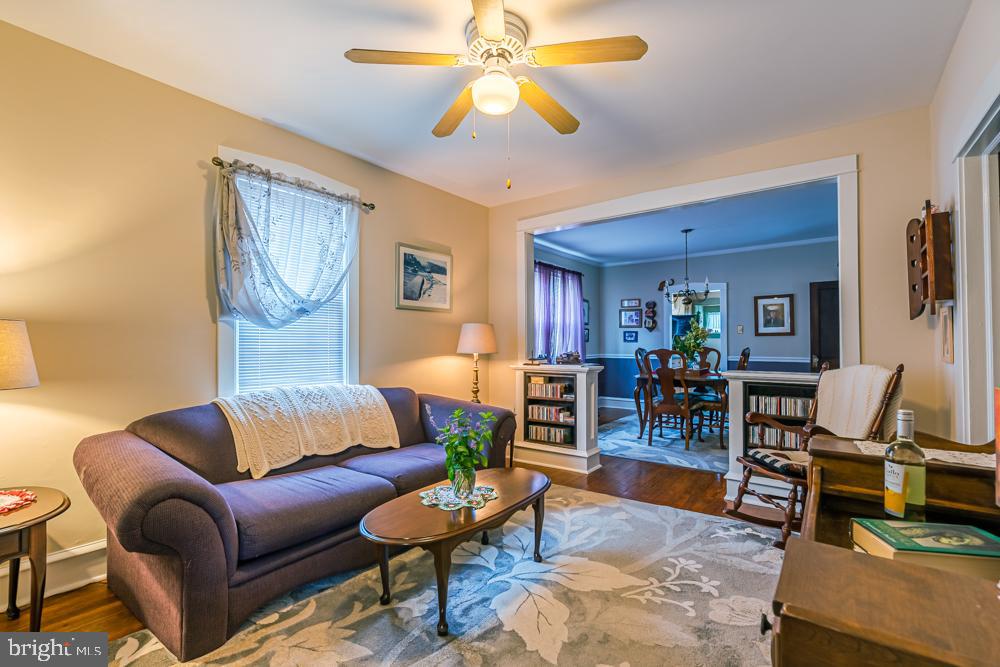 159 Yale Road Audubon, NJ 08106 - Photo 13 of 36 Living room