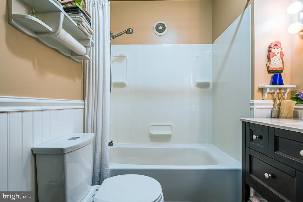 159 Yale Road Audubon, NJ 08106 - Photo 26 of 36 Updated Bath
