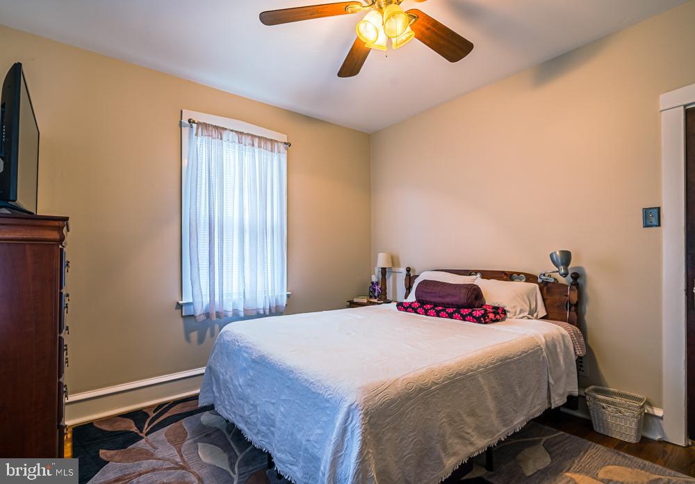 159 Yale Road Audubon, NJ 08106 - Photo 28 of 36 First floor bedroom