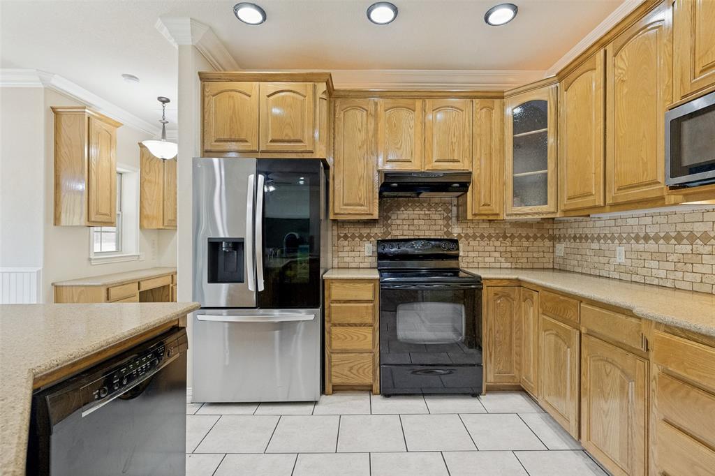2865 West J E Woody Road Springtown, TX 76082 - Photo 4 of 25 Gallery Image 4
